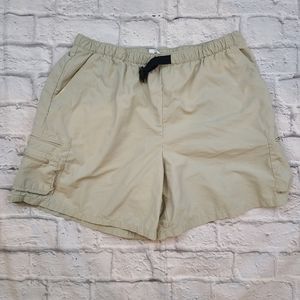 Columbia Women's XL Cargo Shorts